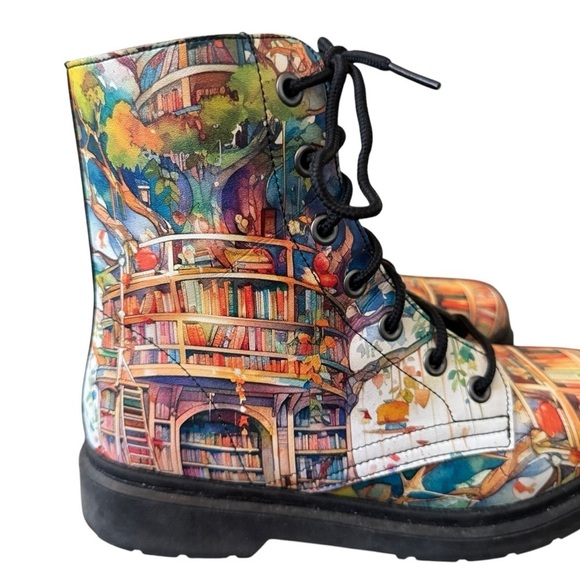 Offbeat Sweetie Tree Library Boots, Size 9 - Picture 2 of 9